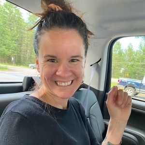 Meet your Posher, Nicole